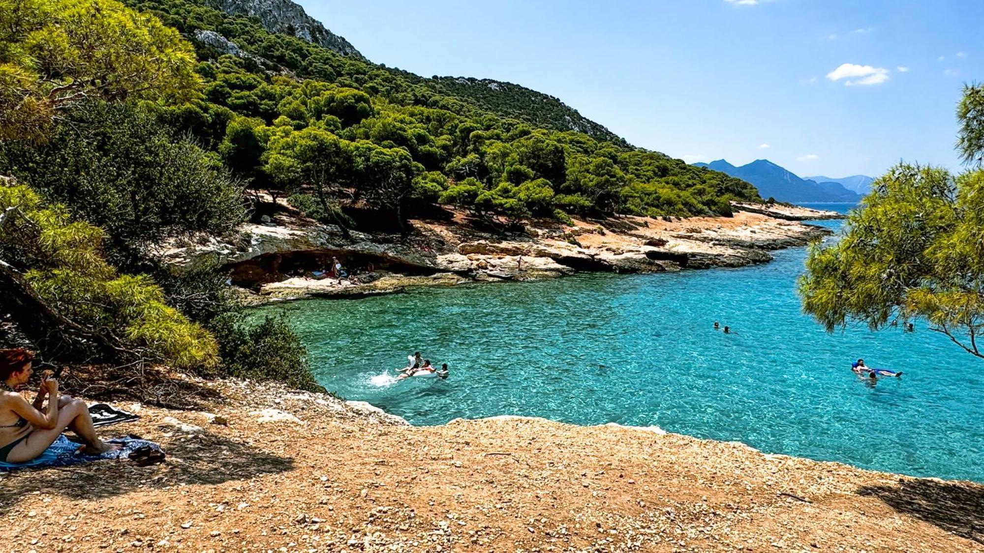 Appartement Vue Sur Mer Soul Family, Egine Aegina Exteriör bild