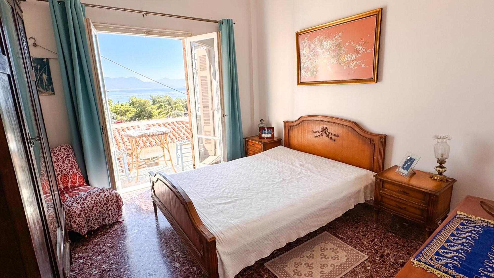 Appartement Vue Sur Mer Soul Family, Egine Aegina Exteriör bild