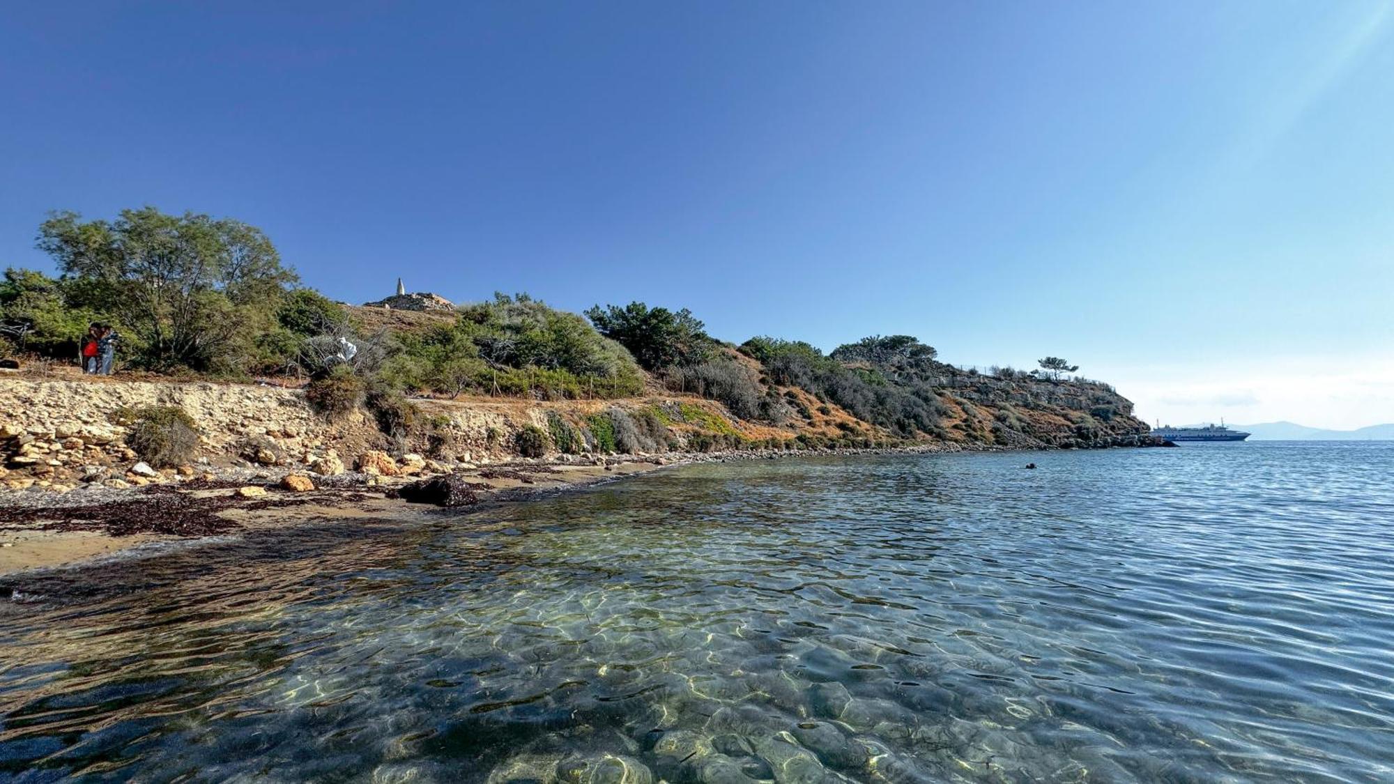 Appartement Vue Sur Mer Soul Family, Egine Aegina Exteriör bild