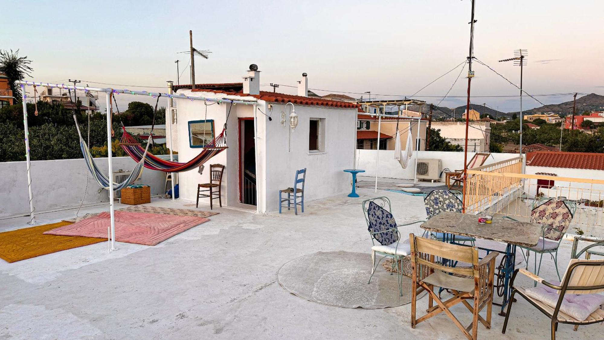 Appartement Vue Sur Mer Soul Family, Egine Aegina Exteriör bild