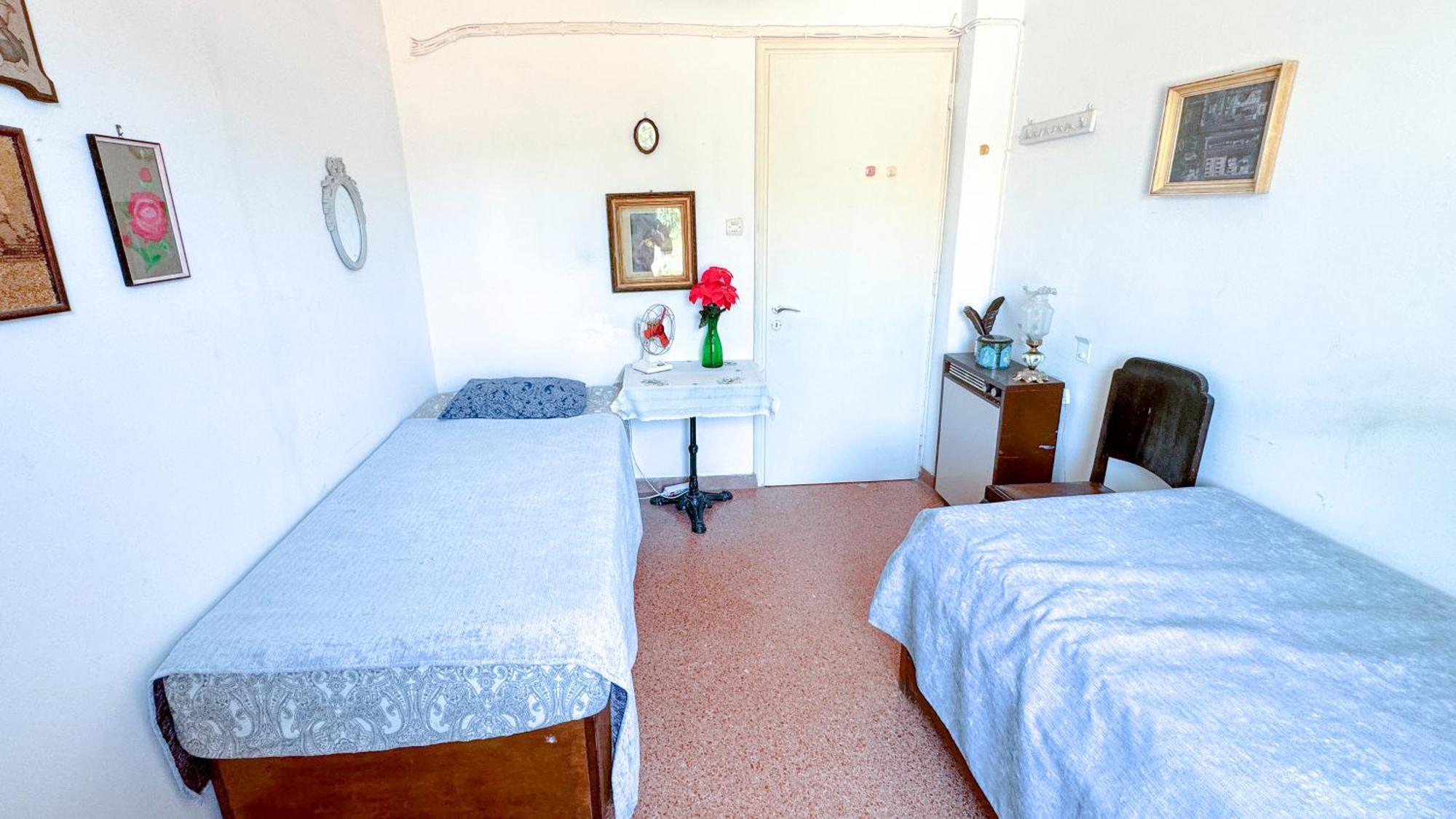 Appartement Vue Sur Mer Soul Family, Egine Aegina Exteriör bild